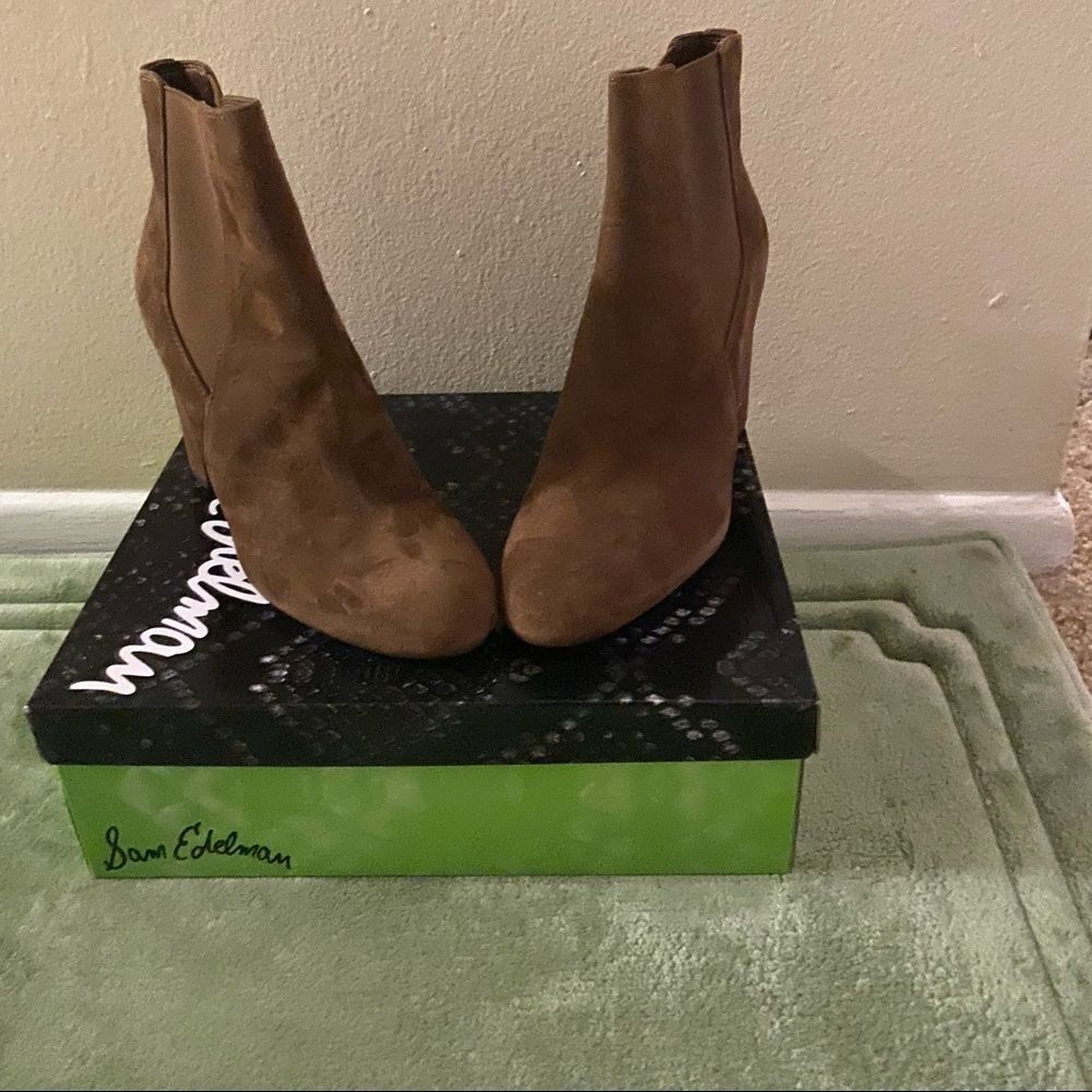 Sam Edelman brown suede boots